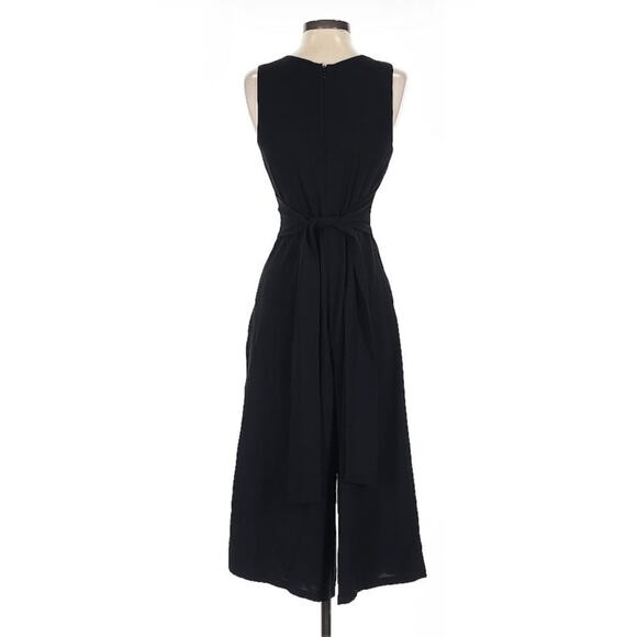 Everly Women’s Black Jumpsuit Size Small Sleeveless Ankle Length Flared Leg - Picture 2 of 3